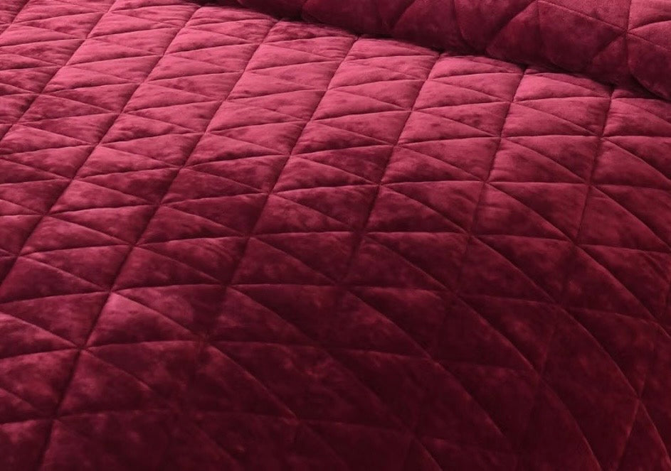 Luxurious Velvet Quilt - RV Fitted or Residential Corners - King and Queen - Washable
