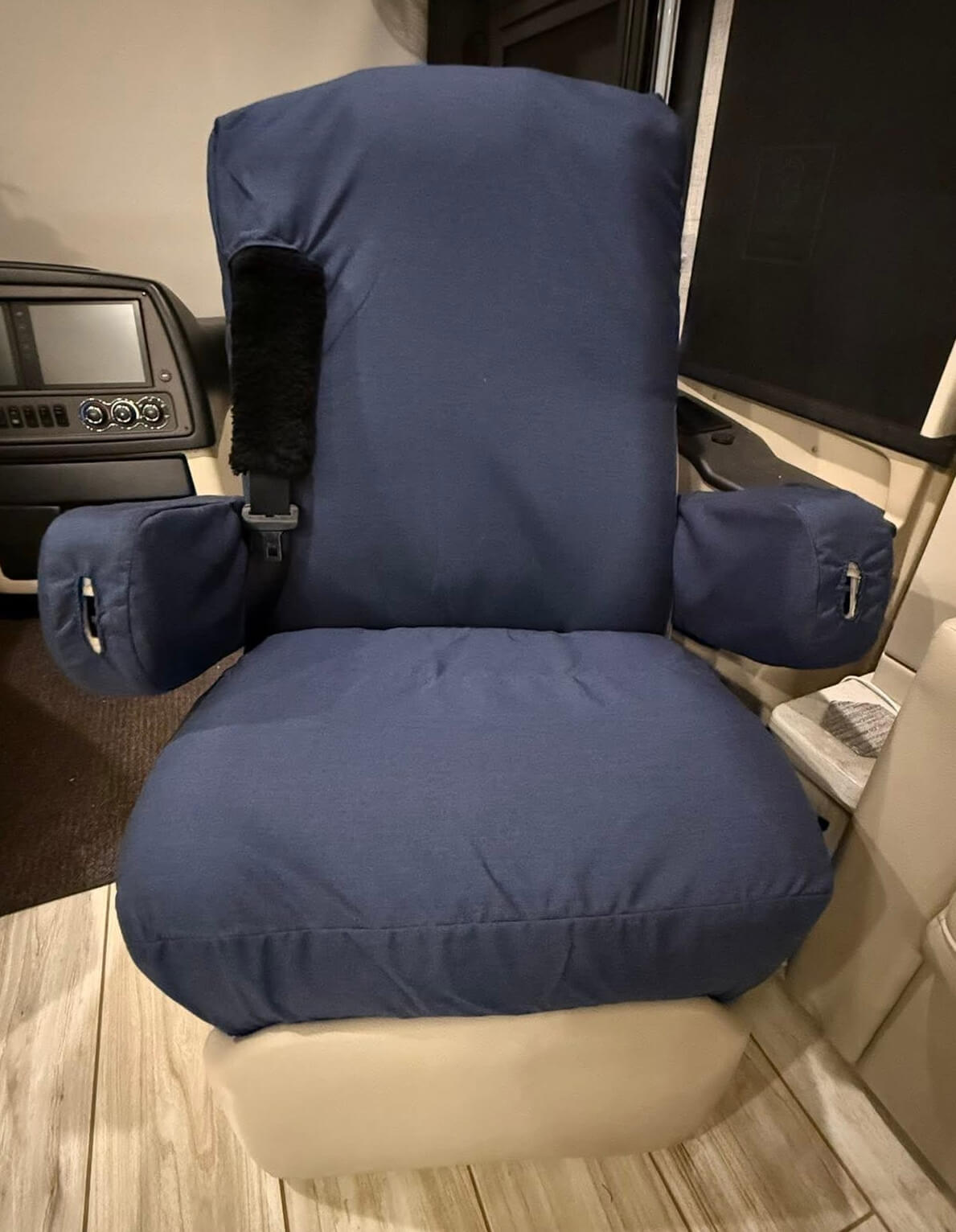 Captain's Chair Cover - PASSENGER SEAT for Tiffin Class A Coaches- per seat DELUXE (Copy)