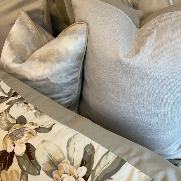 Magnolia Dreams Bedding Ensemble