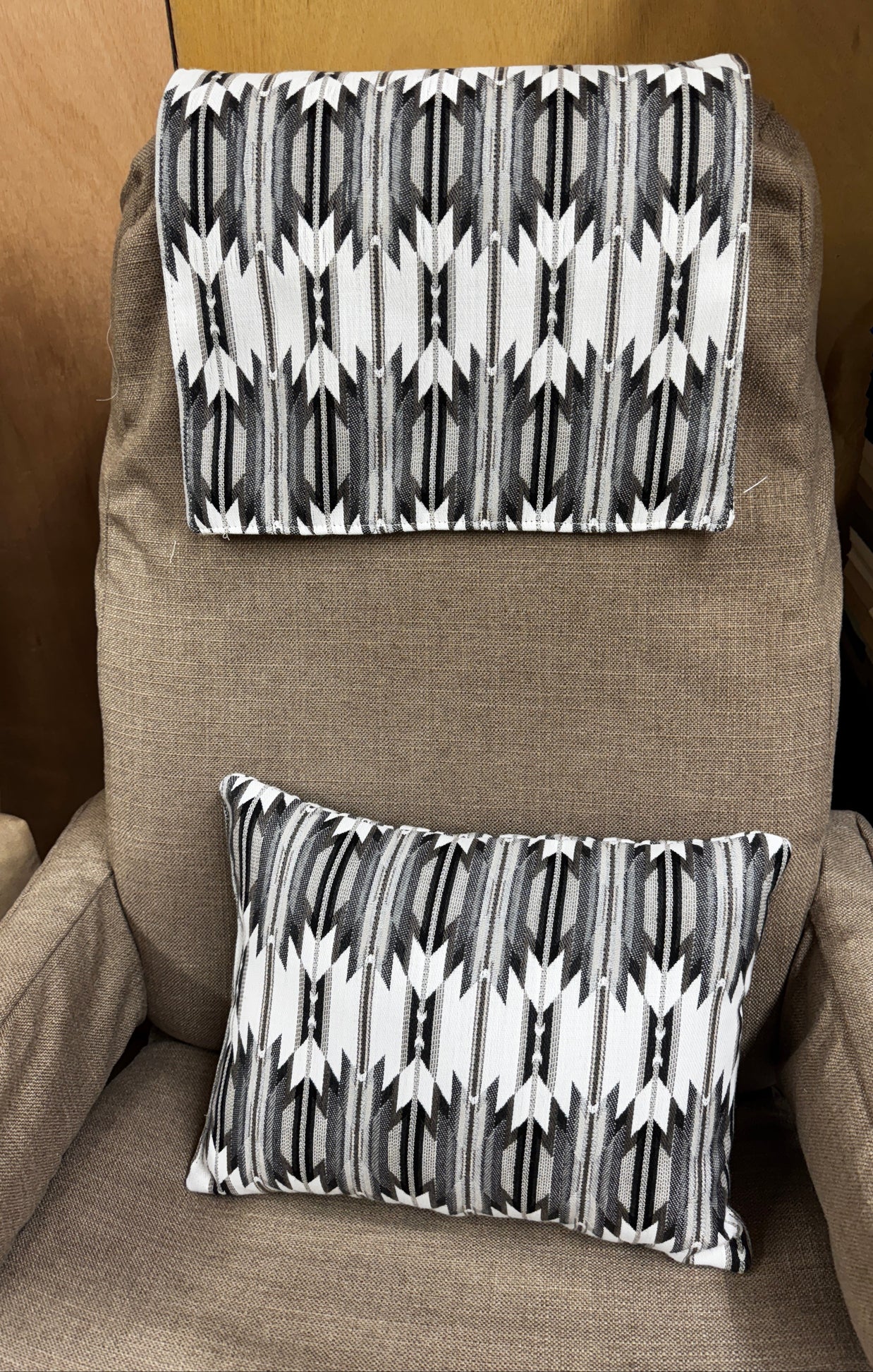 Hit The Road Package - Lumbar Pillow and Scarf- RV Coal Velvet