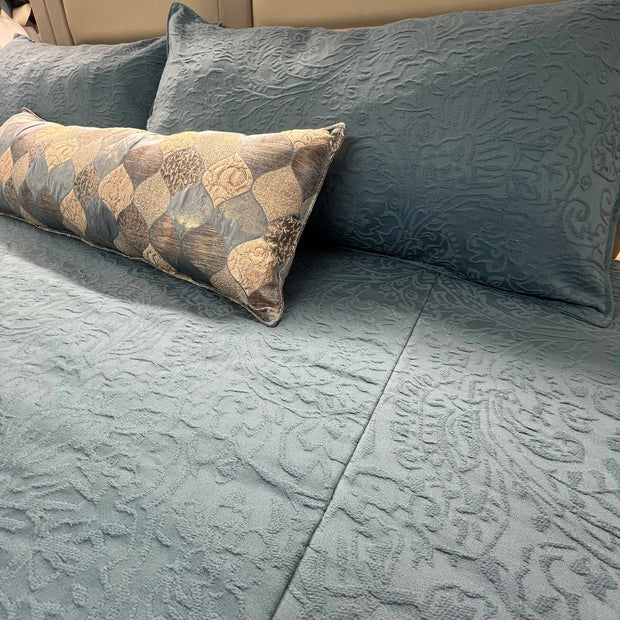 Delta Blues Bedspread + 2 Pillow Shams